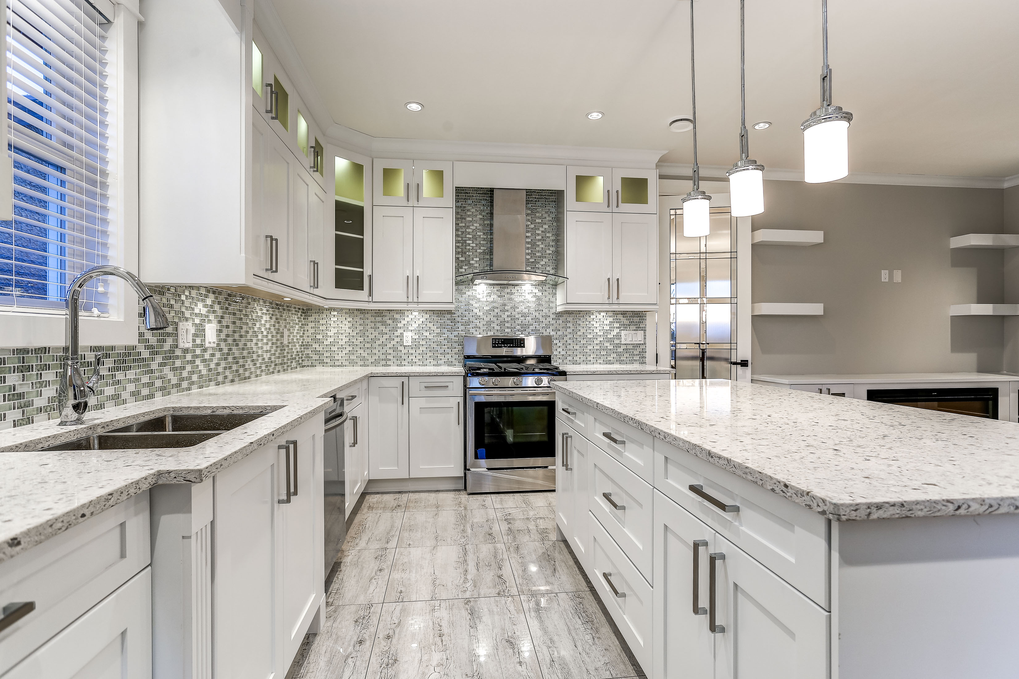 8041 12TH AVENUE, Burnaby East 12