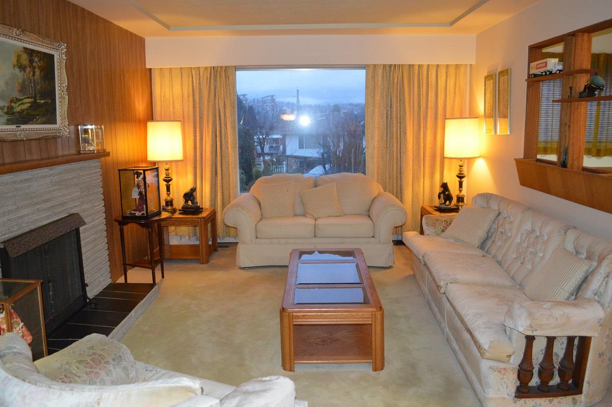 5680 HYDE STREET Burnaby North 3