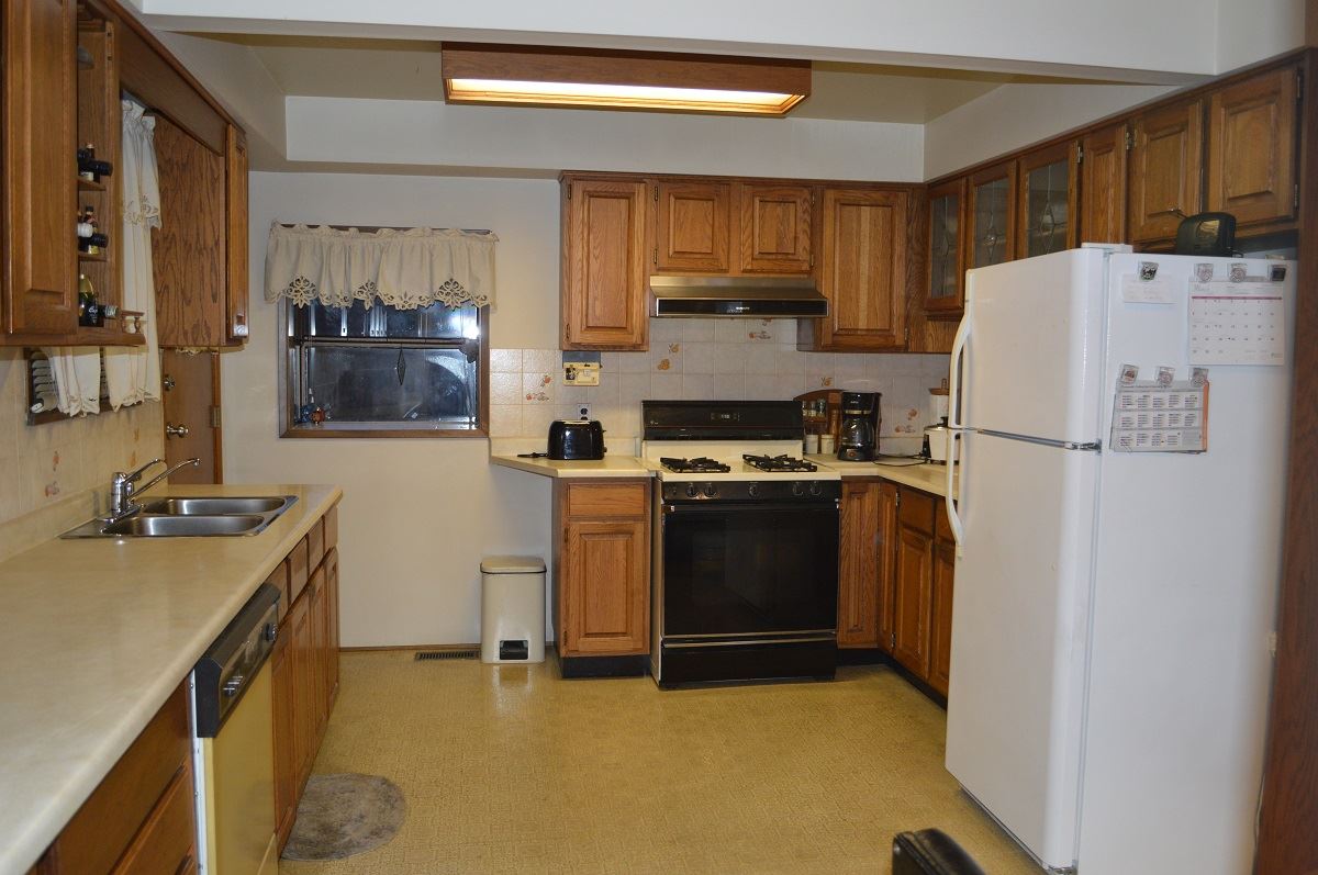 5680 HYDE STREET Burnaby North 5