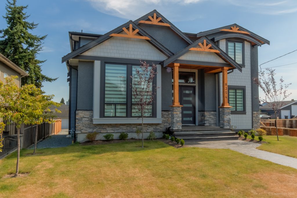 8358 14TH AVENUE, BURNABY