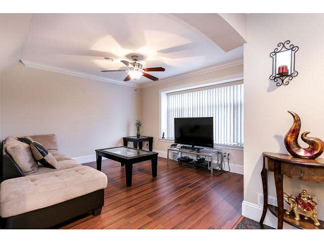 8135 14TH AVENUE BURNABY 12