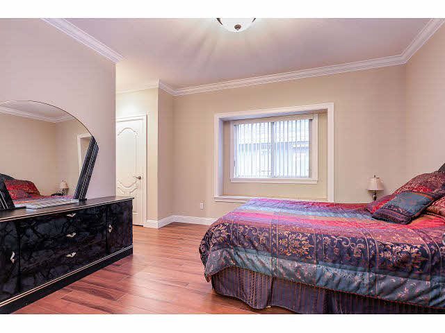 8135 14TH AVENUE BURNABY 19