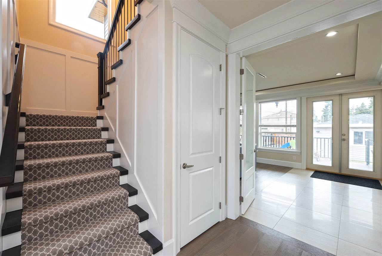 8037 17TH AVENUE BURNABY 15