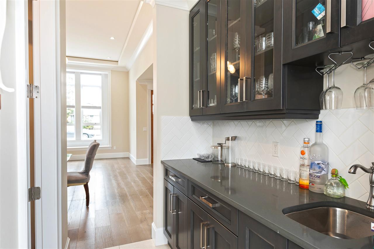 8037 17TH AVENUE BURNABY 9