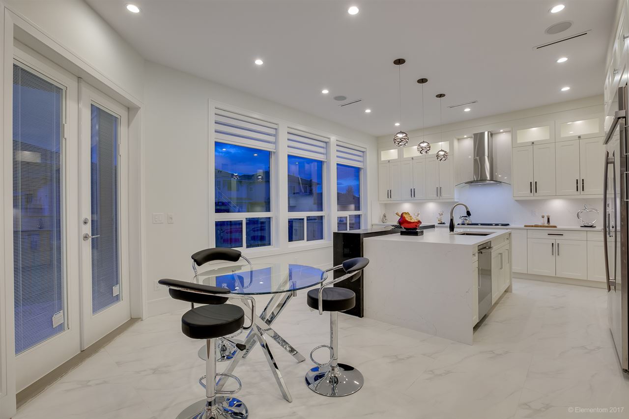 7849 16TH AVENUE BURNABY 8