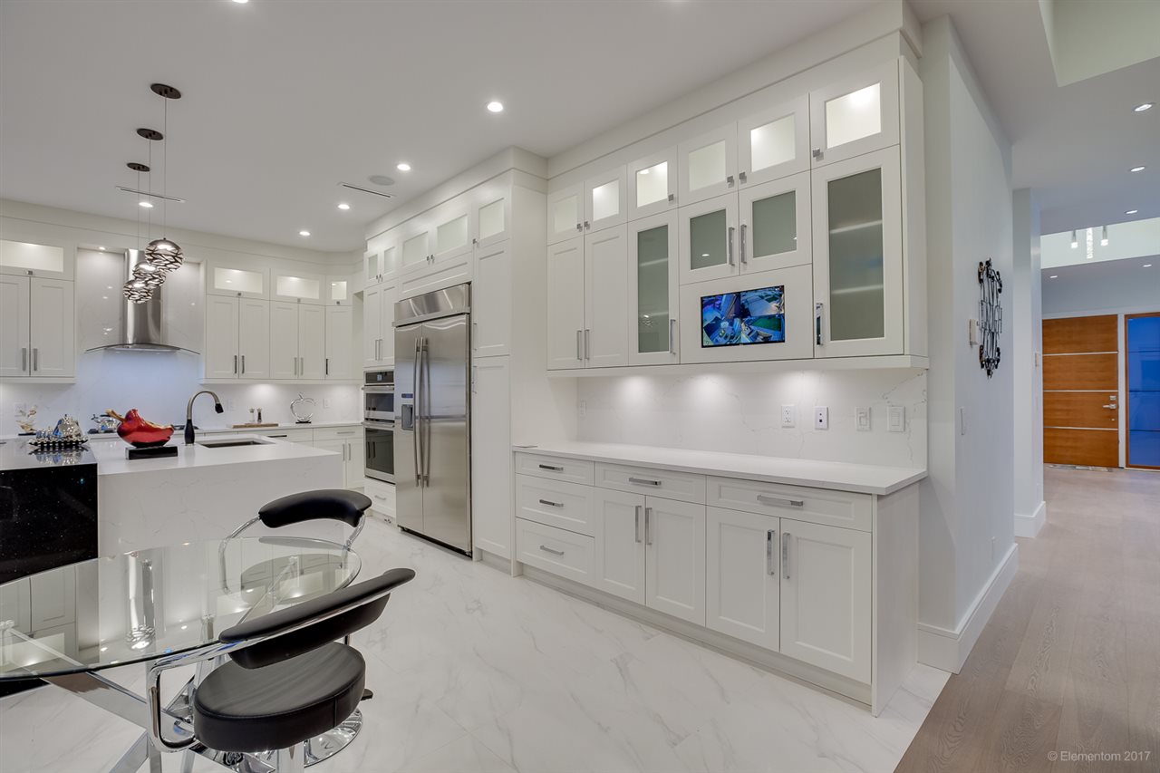 7849 16TH AVENUE BURNABY 9