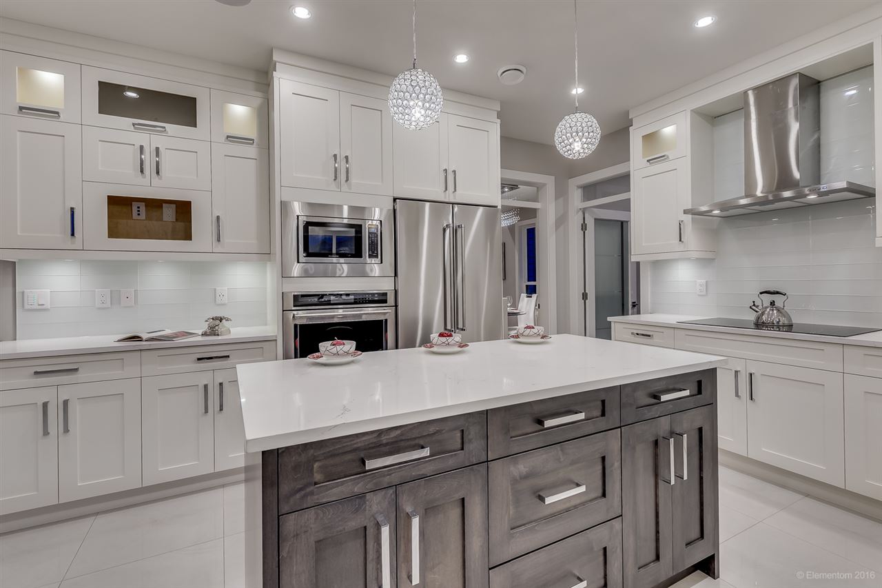 6778 FULTON AVENUE BURNABY 10