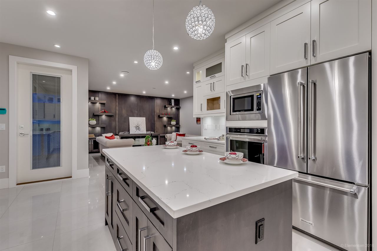 6778 FULTON AVENUE BURNABY 13