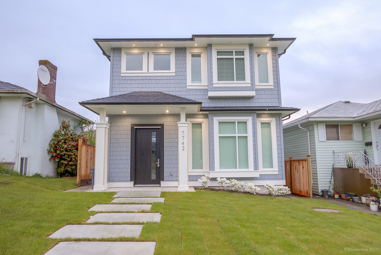 7742 DAVIES STREET BURNABY 30