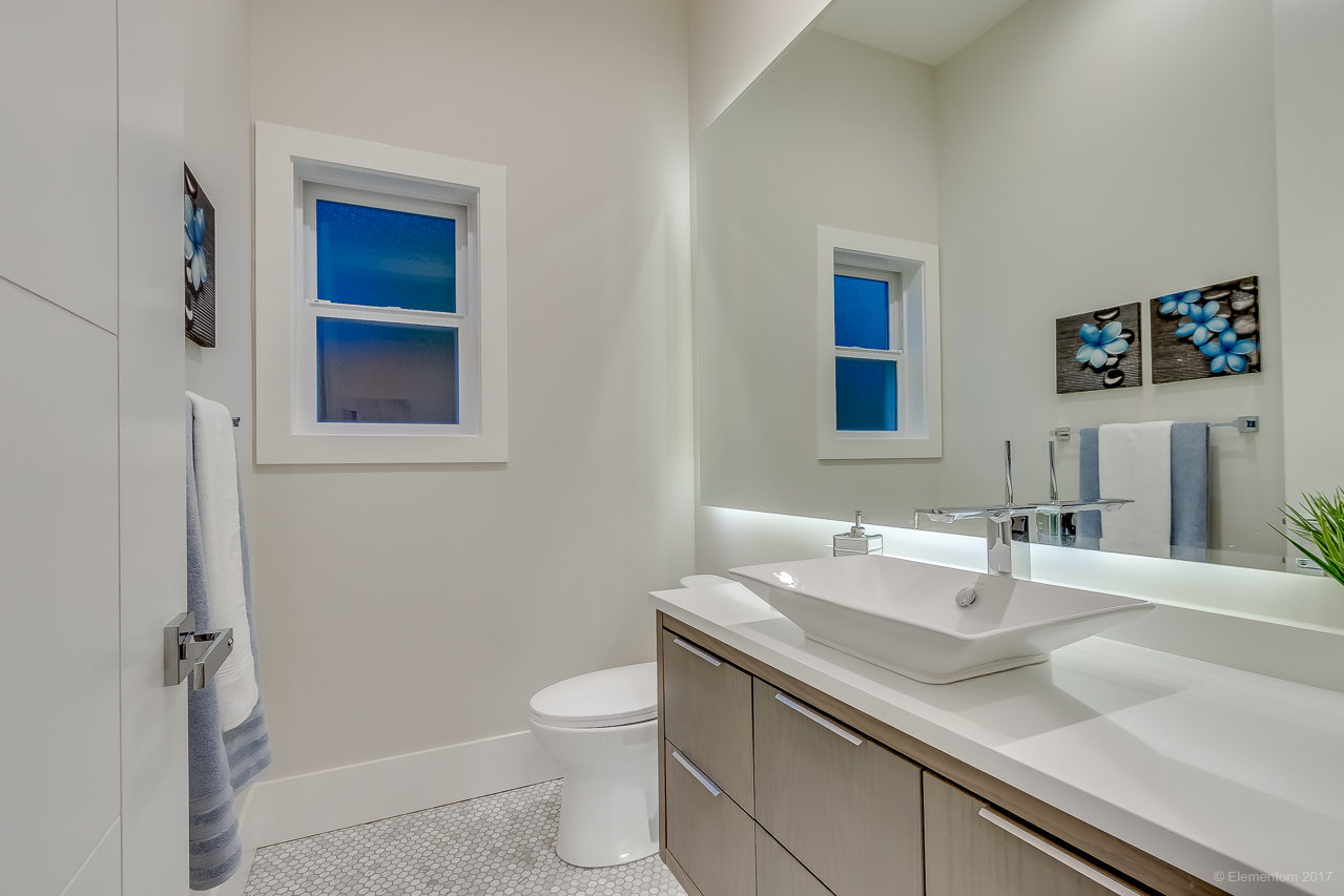 7742 DAVIES STREET BURNABY 15