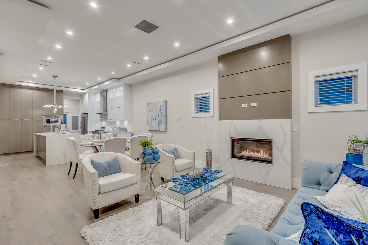 7742 DAVIES STREET BURNABY 7