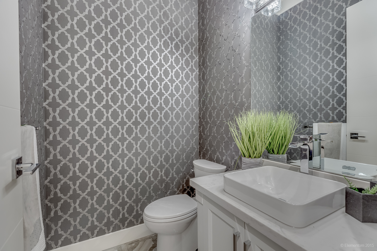 8565 10th Avenue Burnaby 9