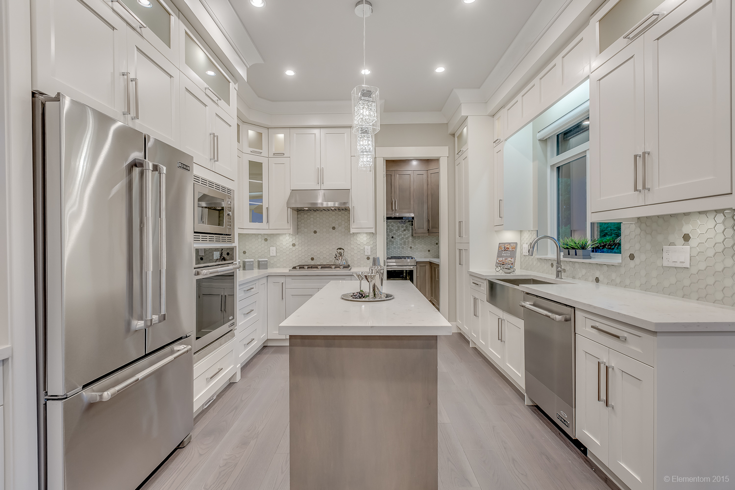 8565 10th Avenue Burnaby 10