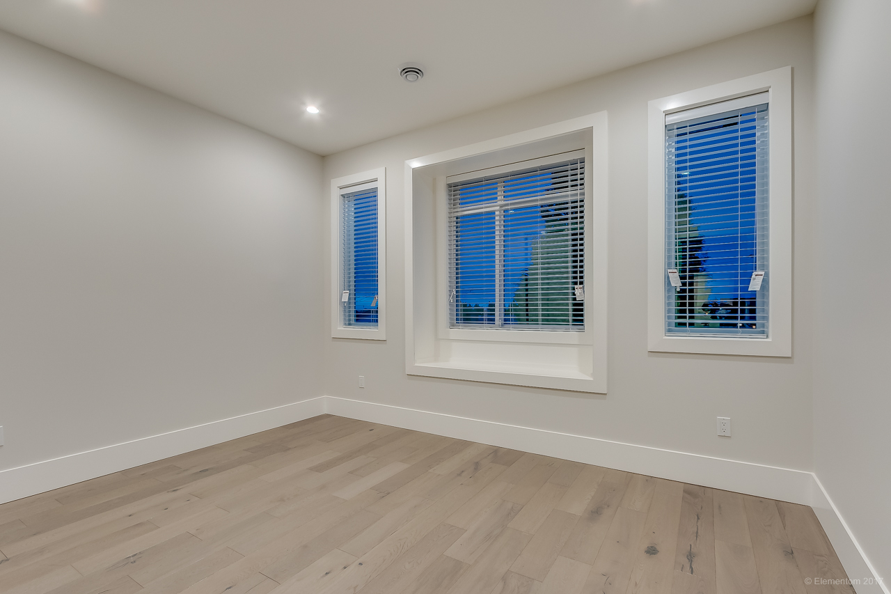 7742 DAVIES STREET BURNABY 25