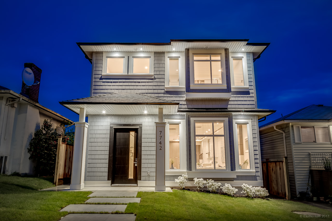7742 DAVIES STREET BURNABY 3