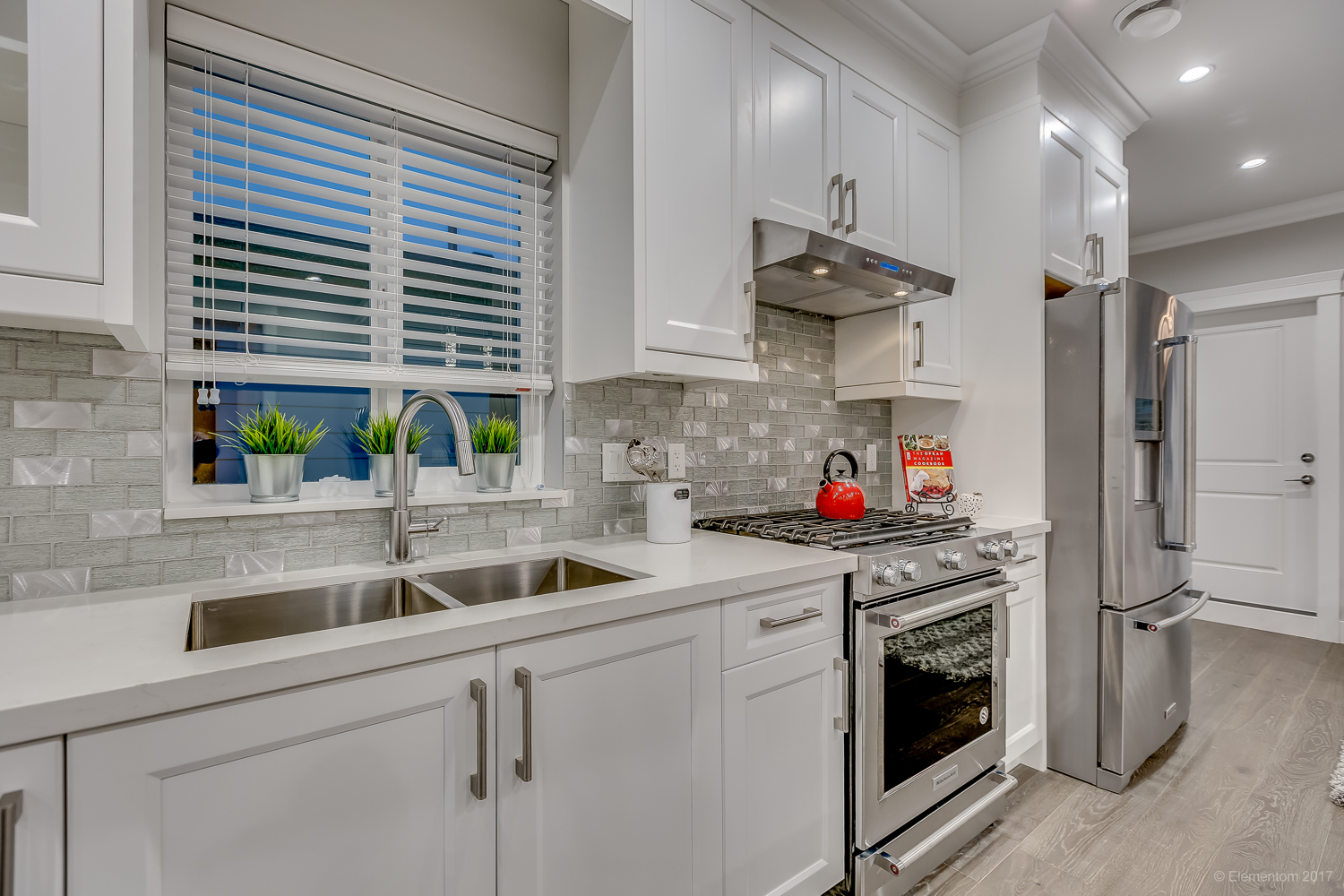 7910 ROSEWOOD STREET, BURNABY 10