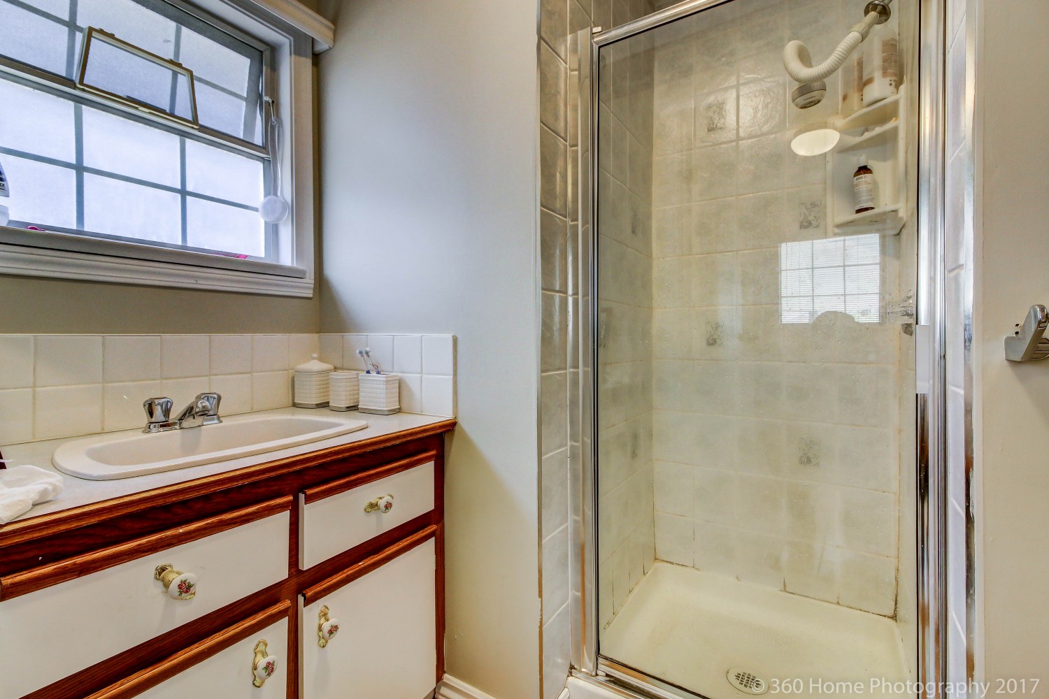 8086 16TH AVENUE, BURNABY 15