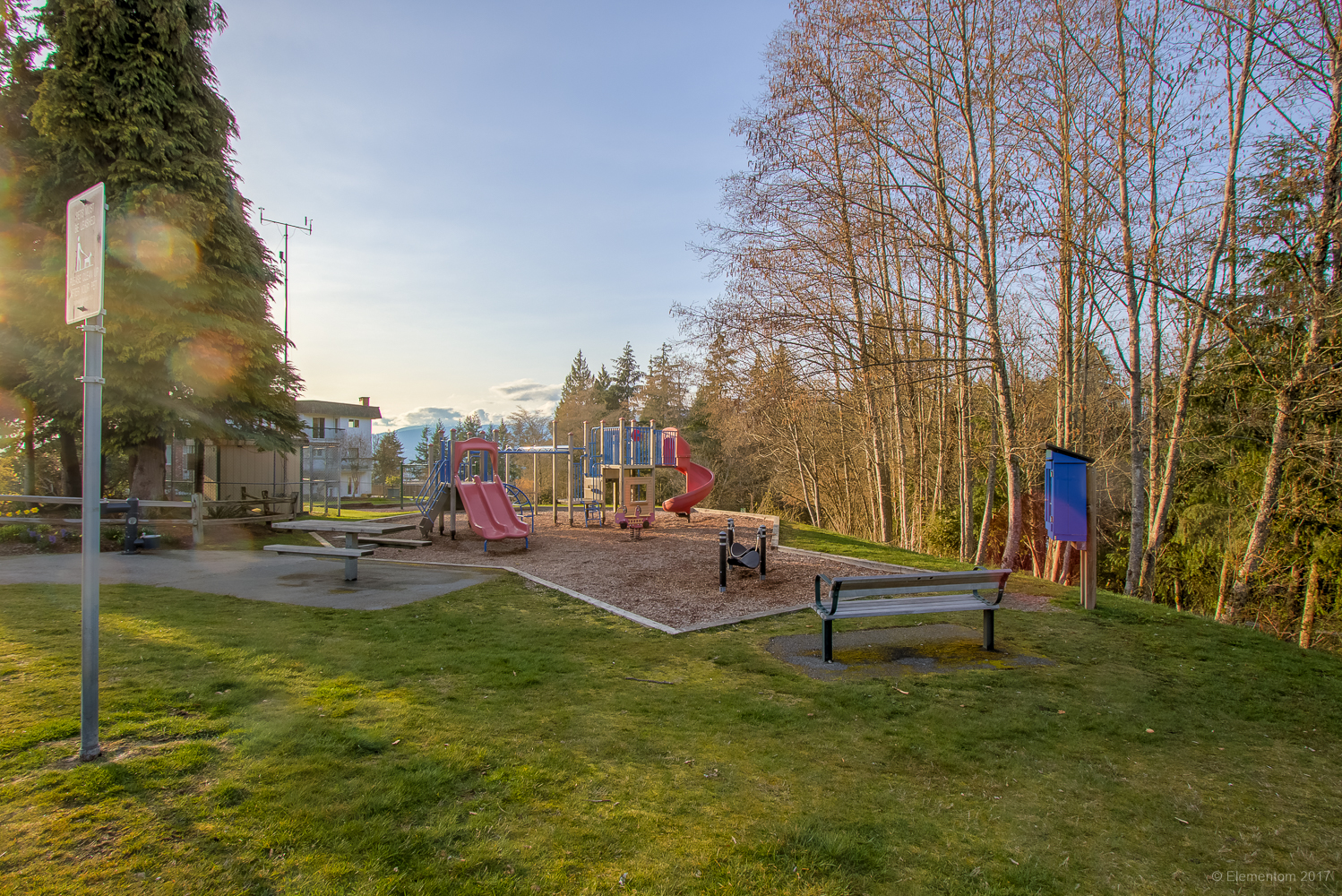 377 N Ranelagh Avenue, Burnaby 35