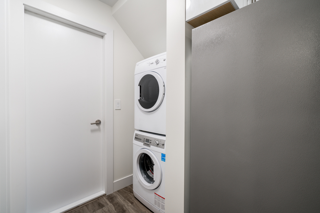 8167 18th Avenue, Burnaby 46
