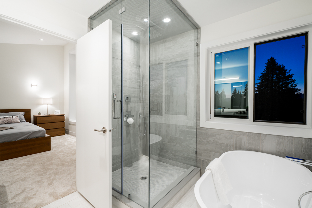 8167 18th Avenue, Burnaby 31