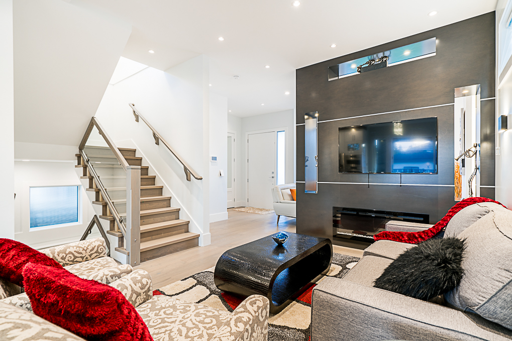 8025 16th Avenue, Burnaby 12