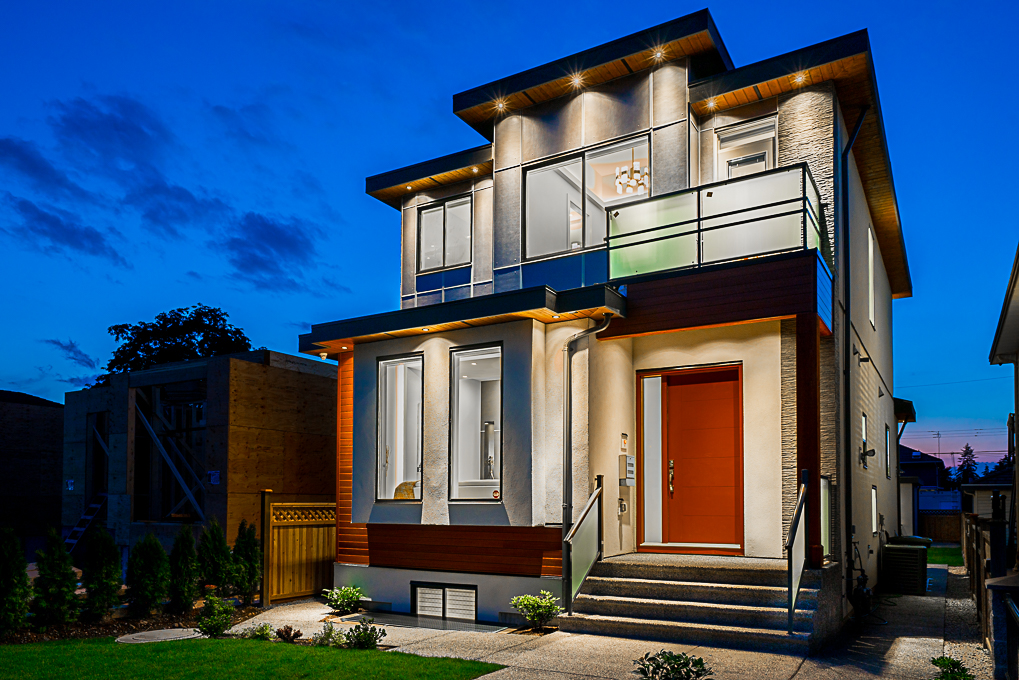 8025 16th Avenue, Burnaby