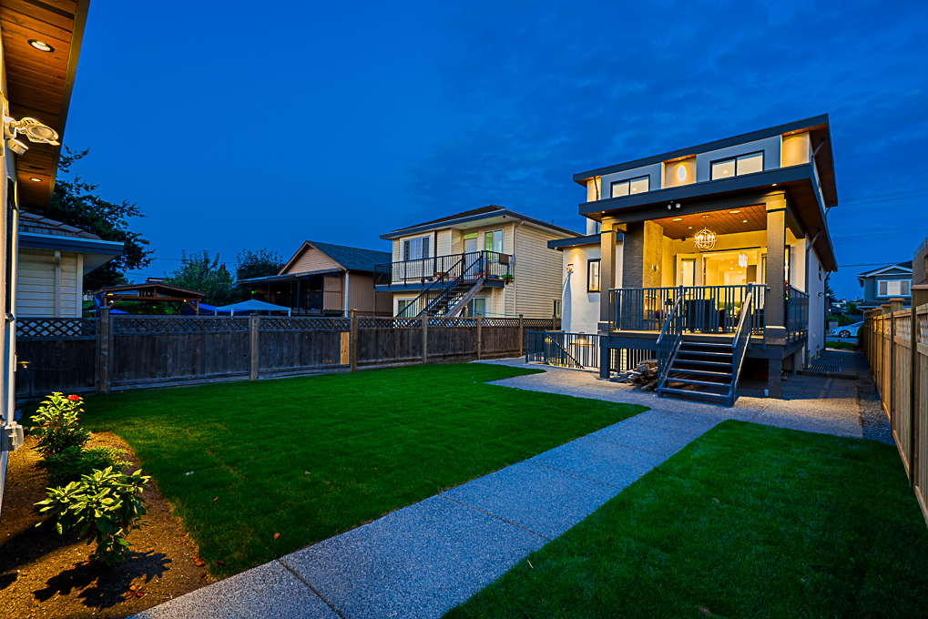 8025 16th Avenue, Burnaby 40