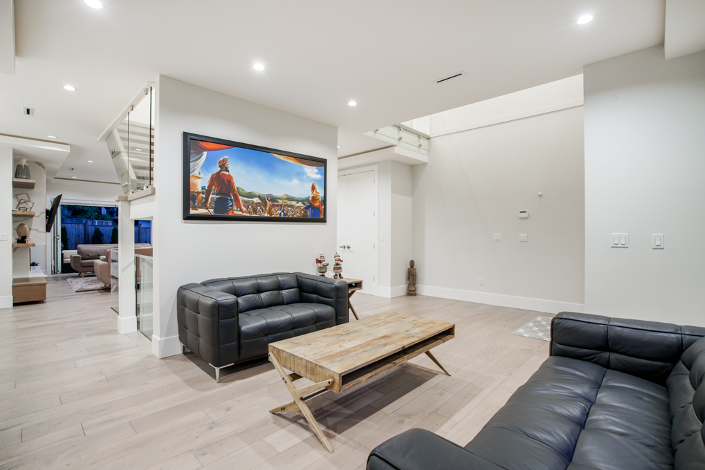 5030 HARDWICK STREET, BURNABY 8