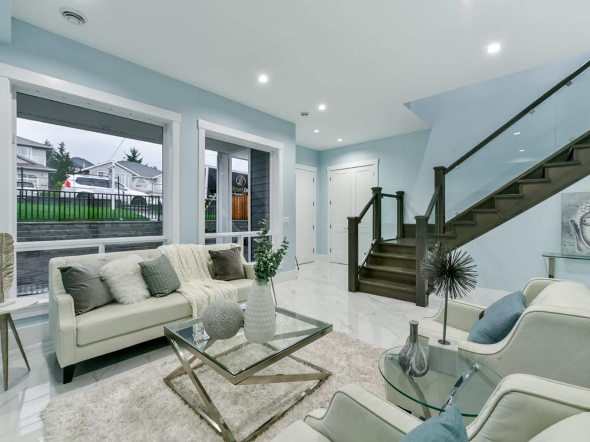 906 Alderson Avenue Coquitlam 3