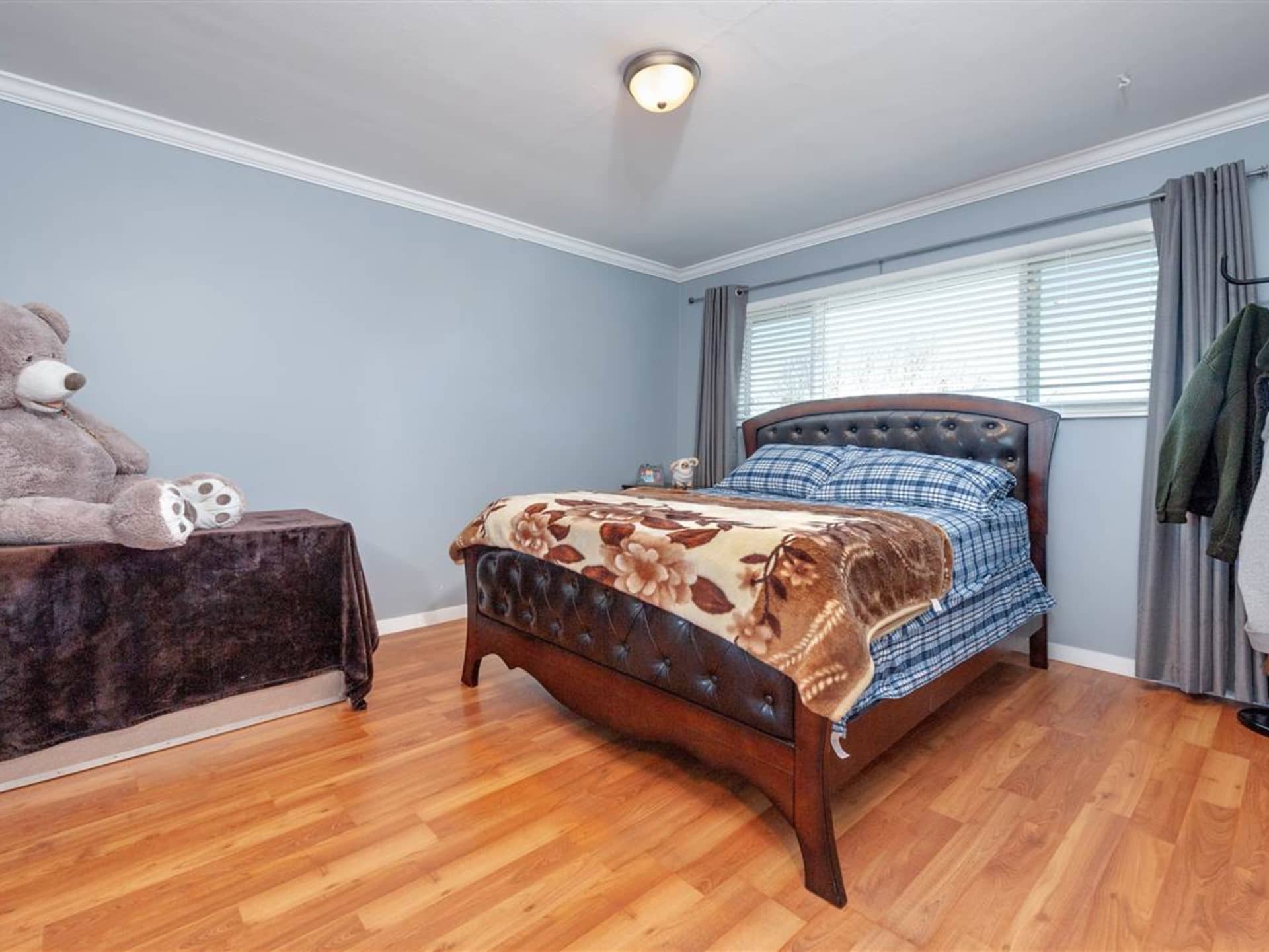 8391 11th Avenue Burnaby 14