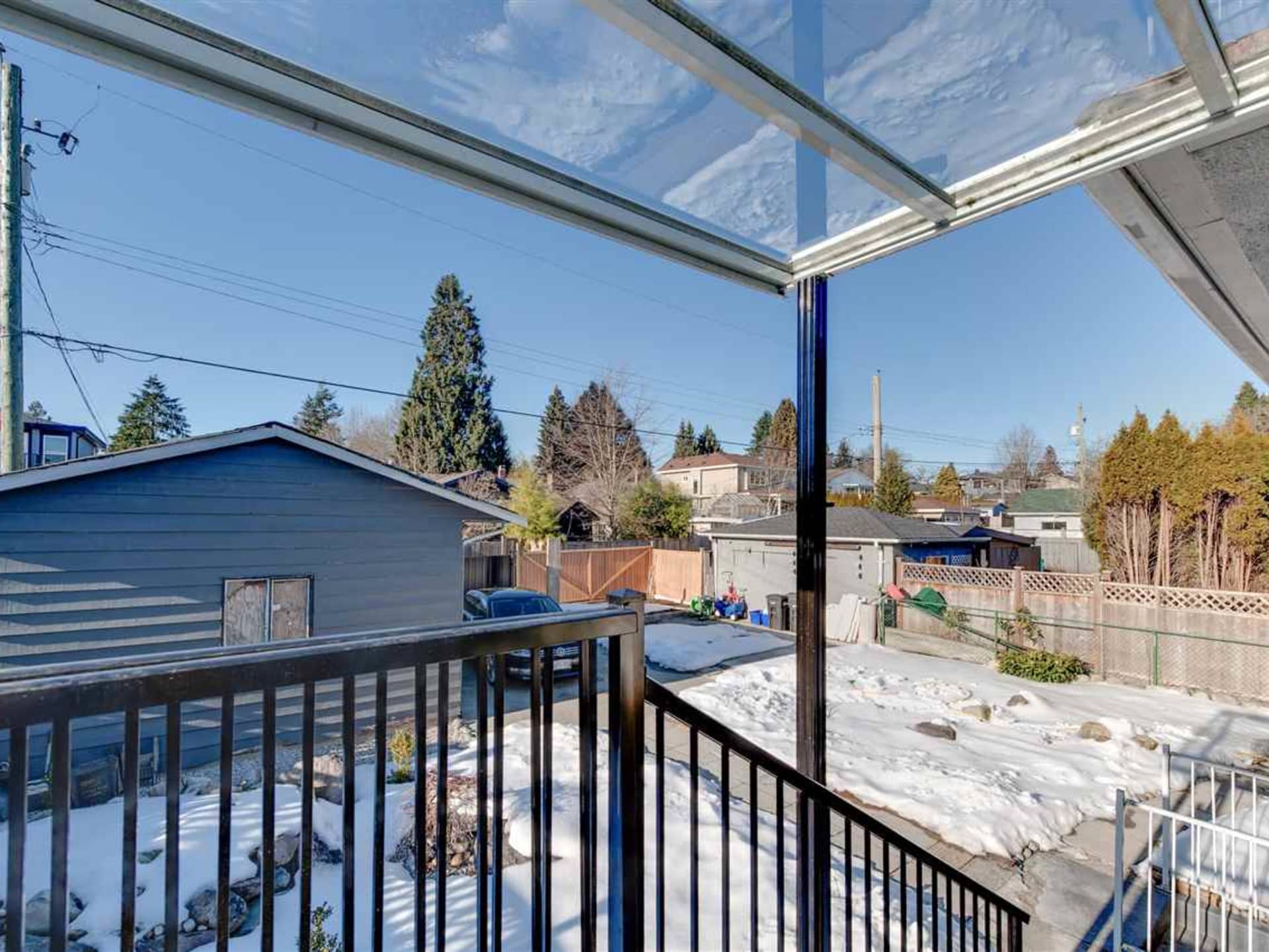 8391 11th Avenue Burnaby 19