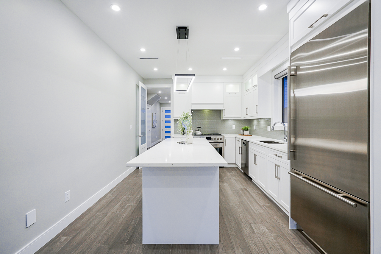 7375 11th Avenue, Burnaby 11