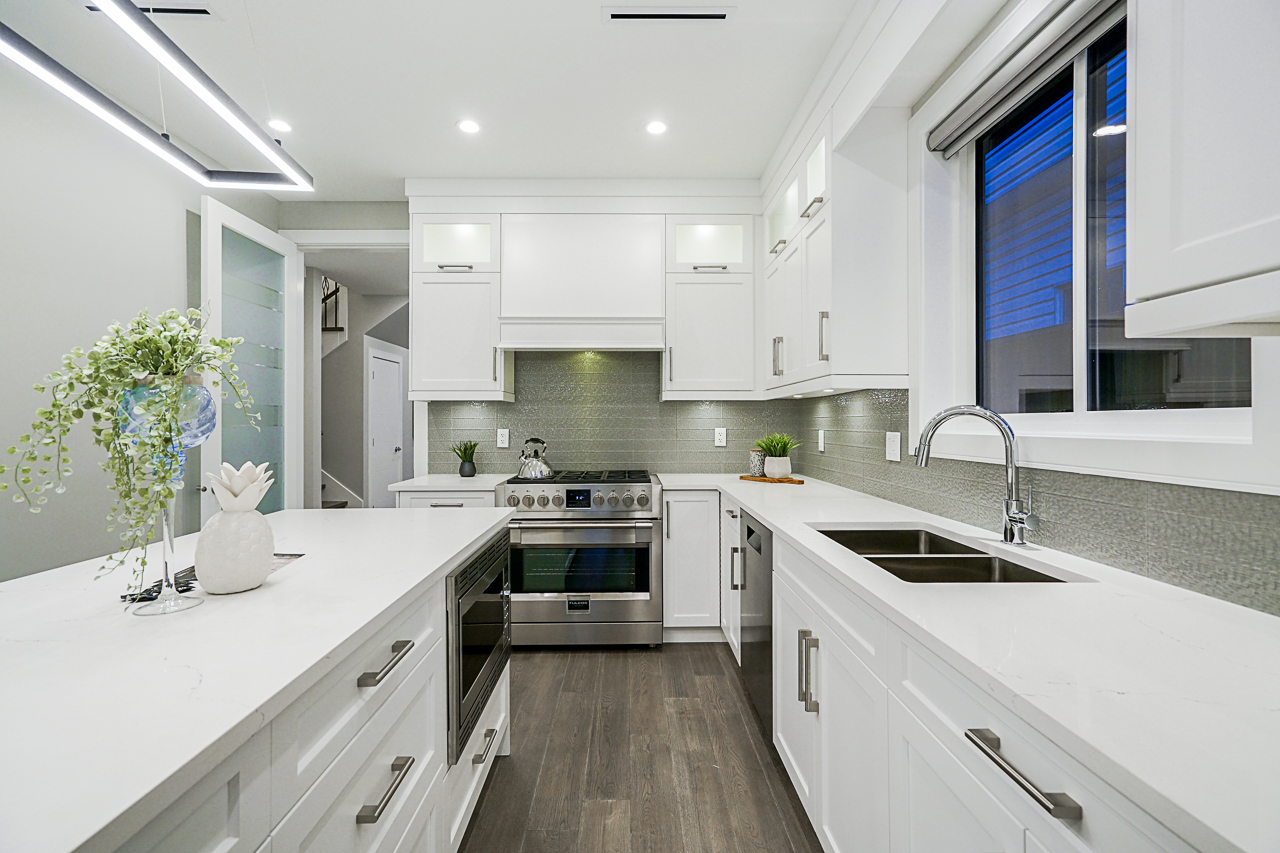 7375 11th Avenue, Burnaby 10