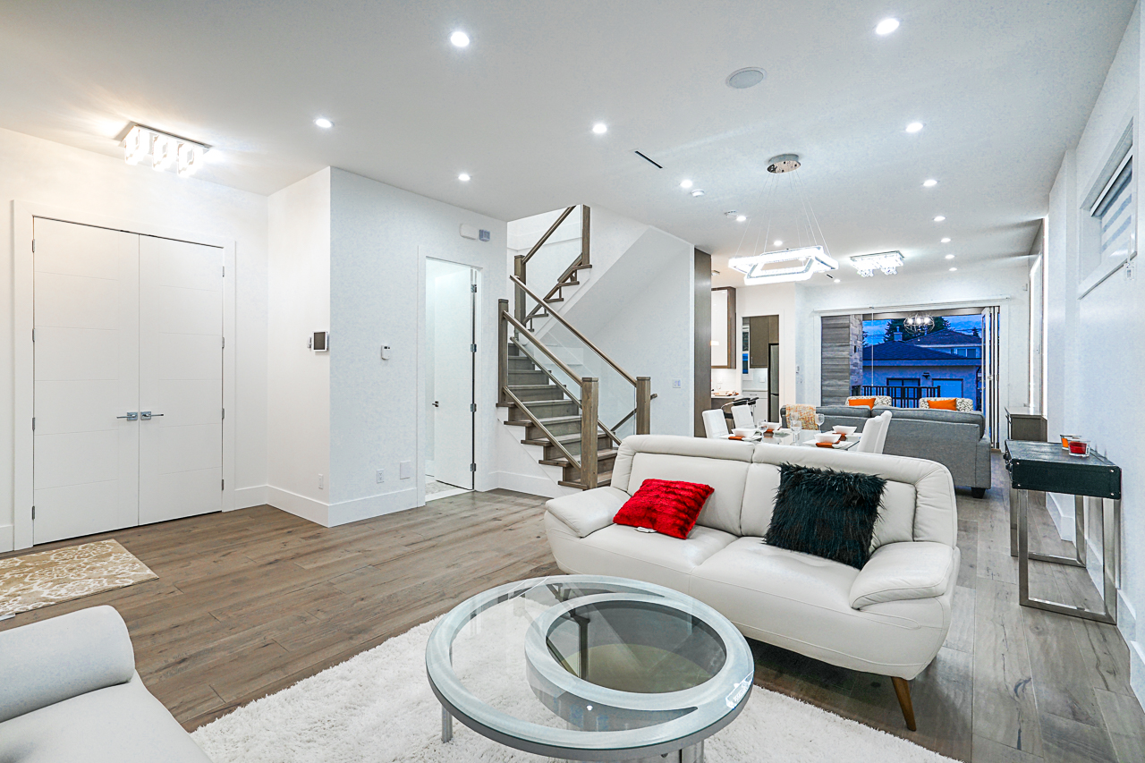 8017 16th Avenue, Burnaby 4