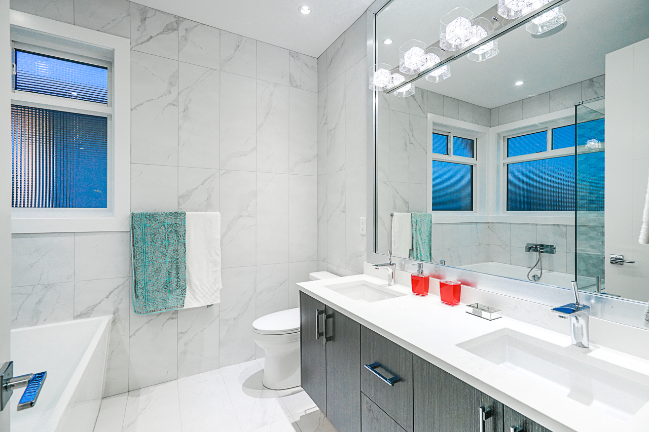 8017 16th Avenue, Burnaby 17