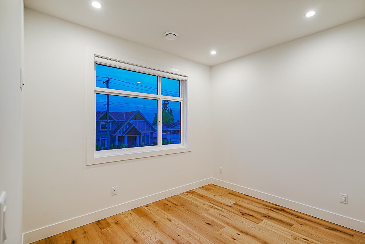 8023 16th Avenue, Burnaby 23