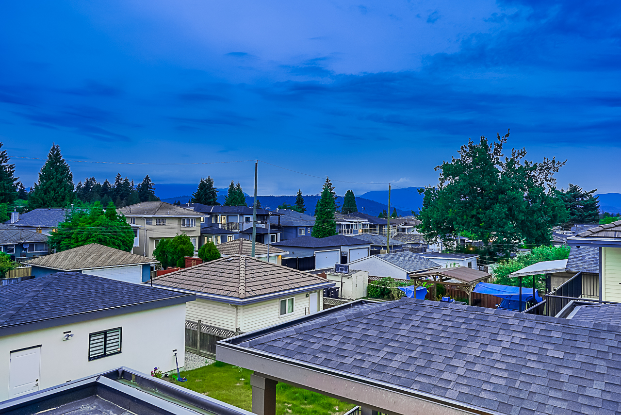 8023 16th Avenue, Burnaby 30
