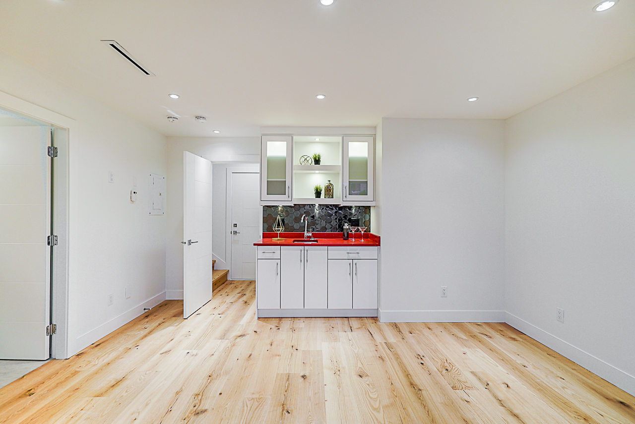 8023 16th Avenue, Burnaby 35
