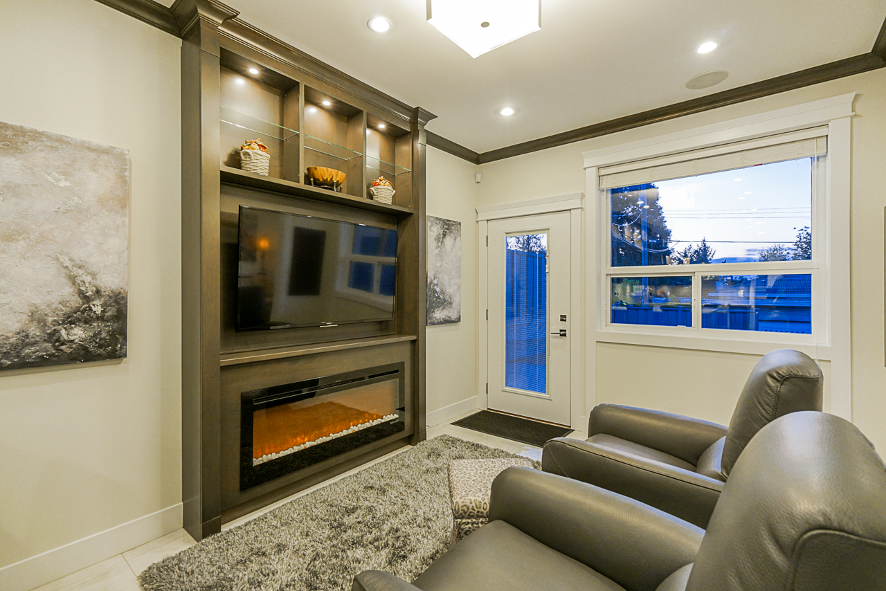 8459 16th Avenue, Burnaby 15