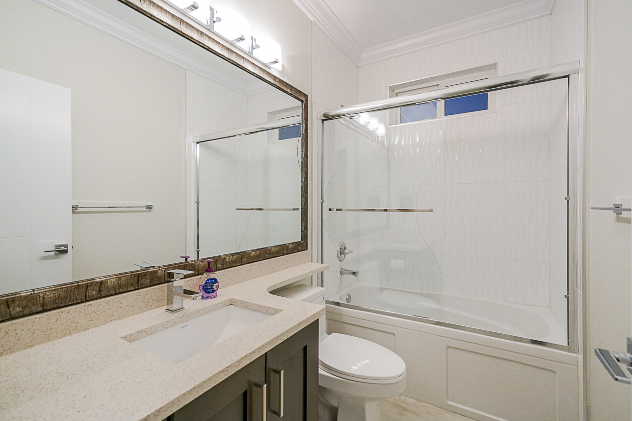 8459 16th Avenue, Burnaby 21