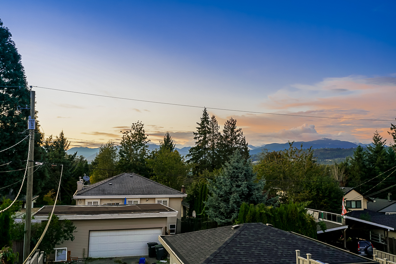 8459 16th Avenue, Burnaby 30