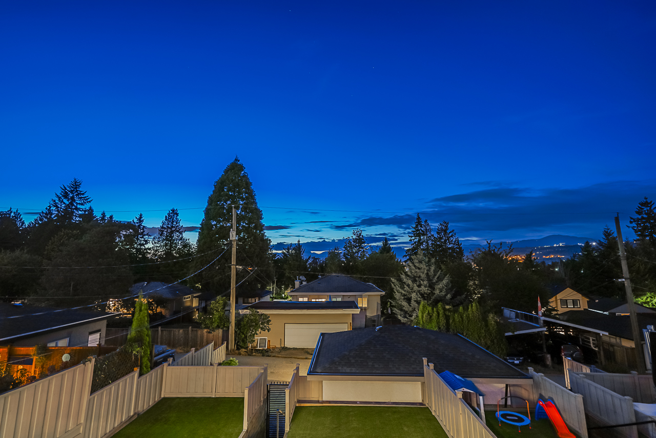 8459 16th Avenue, Burnaby 36