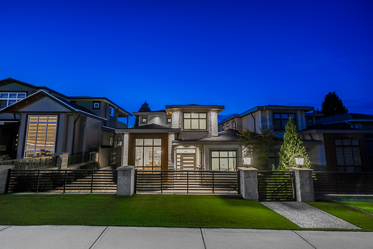 8459 16th Avenue, Burnaby