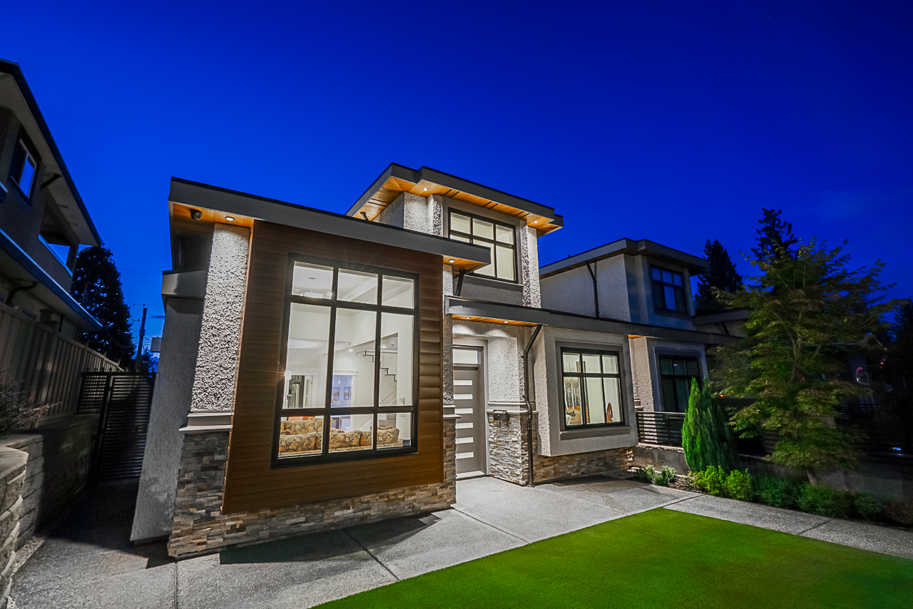 8459 16th Avenue, Burnaby 7