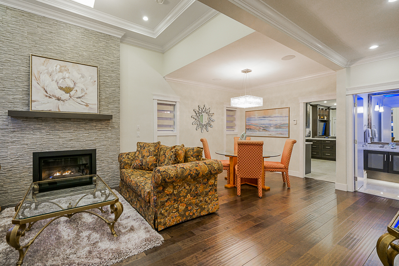 8459 16th Avenue, Burnaby 8