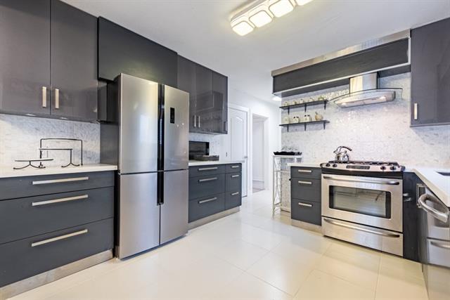 1514 Dublin St, New Westminster 16