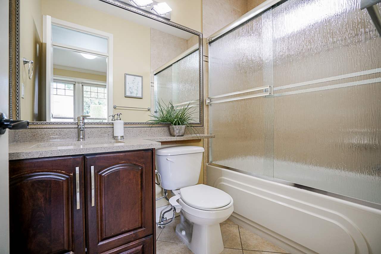 8068 11TH AVENUE Burnaby East 11
