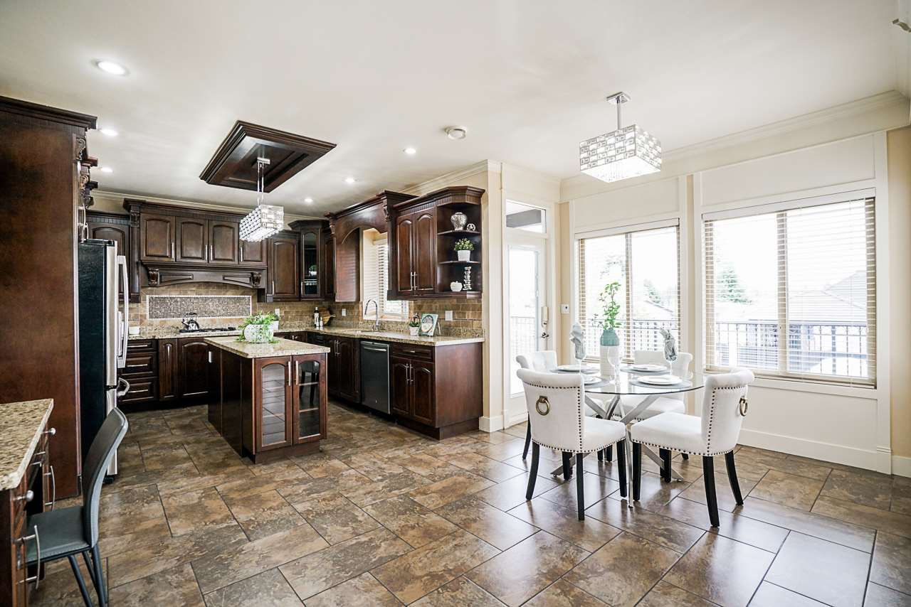 8068 11TH AVENUE Burnaby East 17