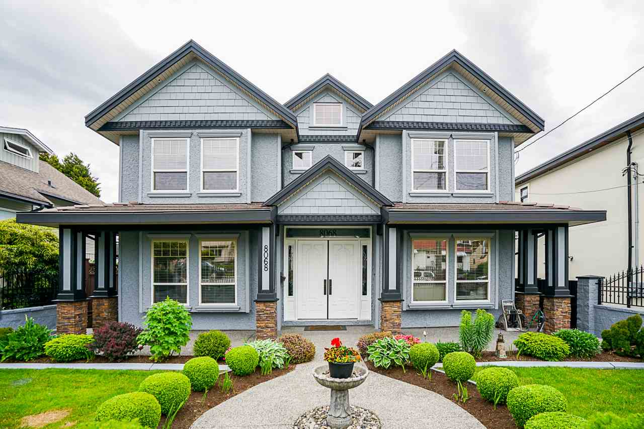 8068 11TH AVENUE Burnaby East 2