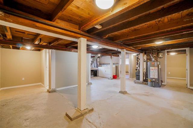 459 Garrett St, New Westminster 7